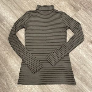 Striped Ribbed Turtleneck